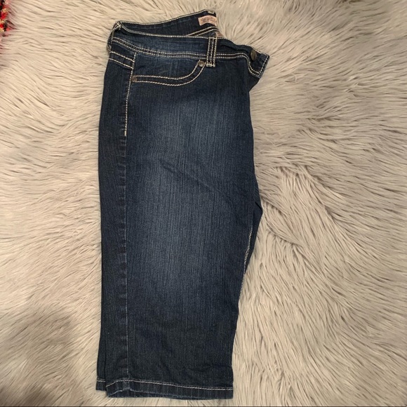 Vintage America Denim - Nine West Vintage America Capri pants Vintage America Denim - Nine West Vintage America Capri pants